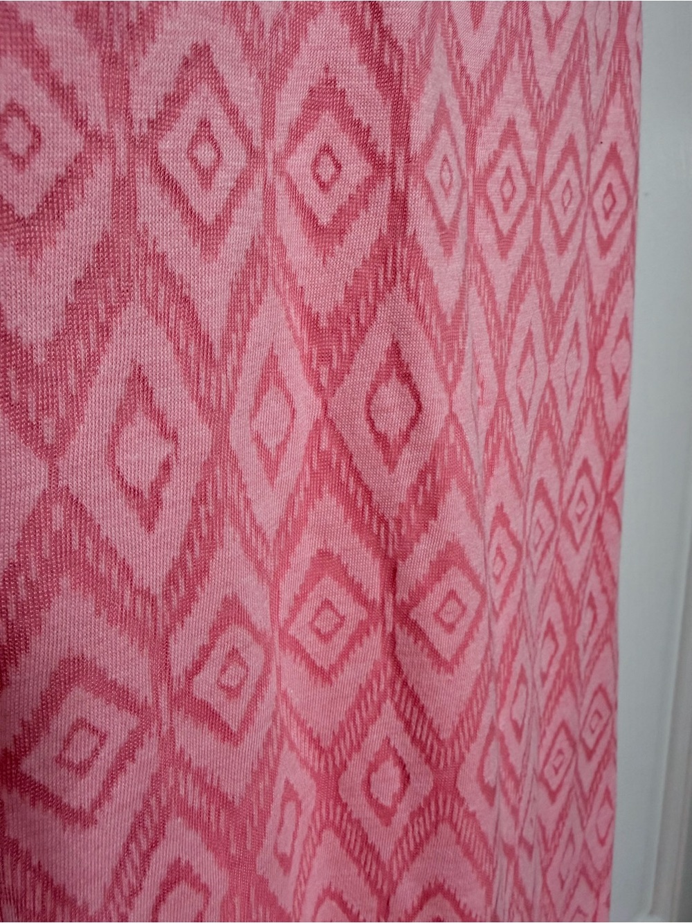 Dakini Pink Geometric Midi Dress Built-In Bra Removable Pads NWOT L Crisscross - Picture 3 of 15
